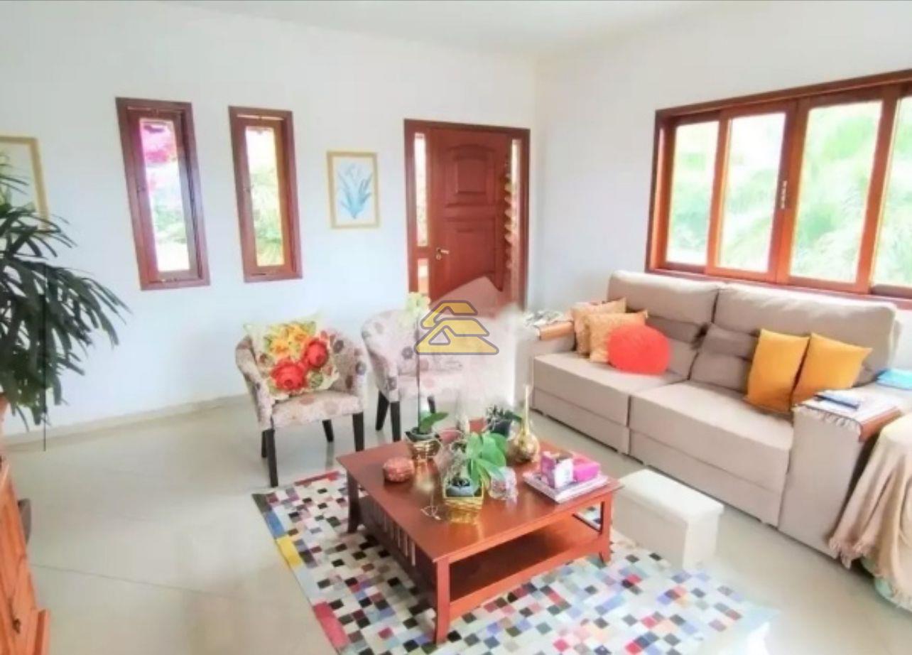 Casa à venda com 3 quartos, 200m² - Foto 11