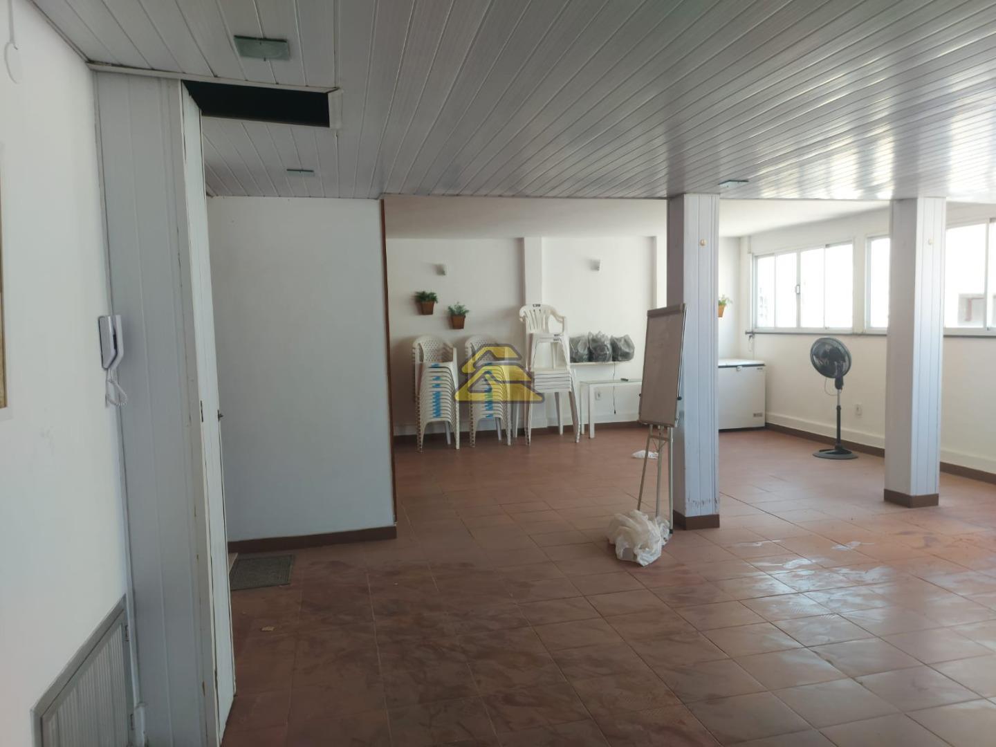 Apartamento à venda com 2 quartos, 61m² - Foto 25