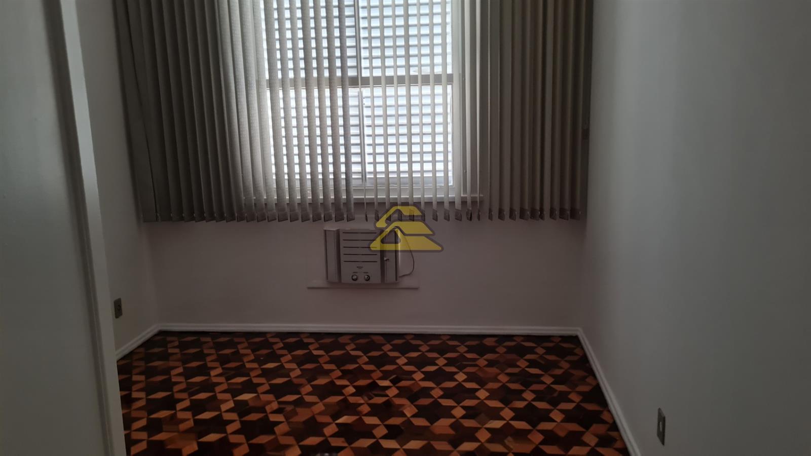 Apartamento à venda com 3 quartos, 118m² - Foto 10