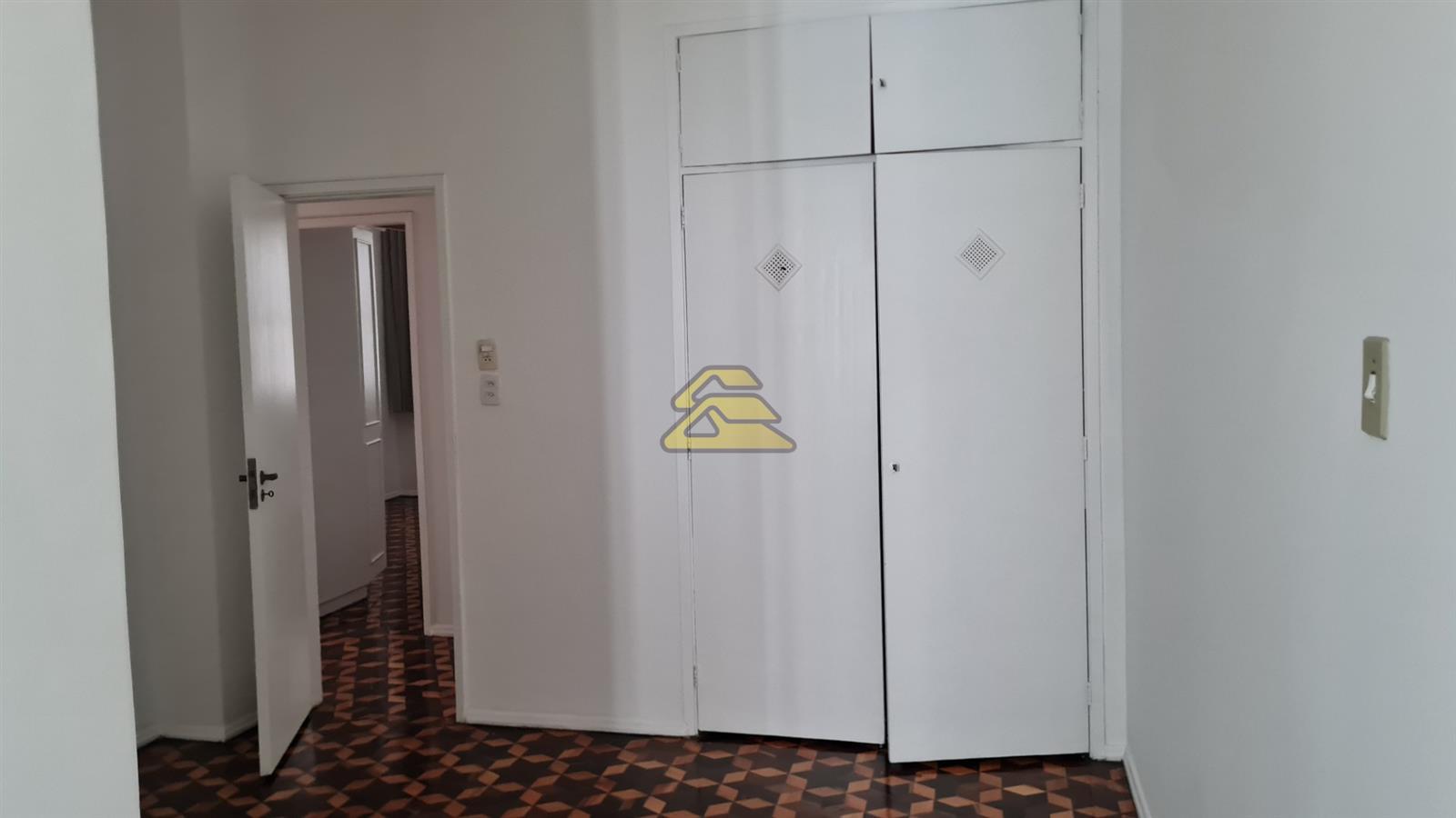 Apartamento à venda com 3 quartos, 118m² - Foto 7