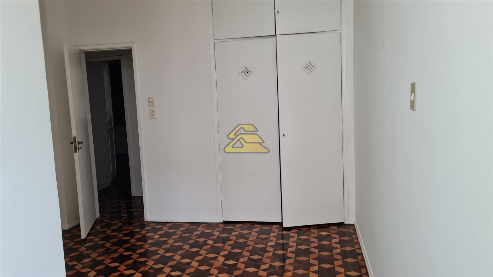 Apartamento à venda com 3 quartos, 118m² - Foto 8