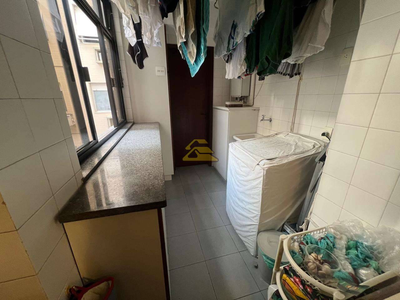 Apartamento à venda com 3 quartos, 150m² - Foto 20