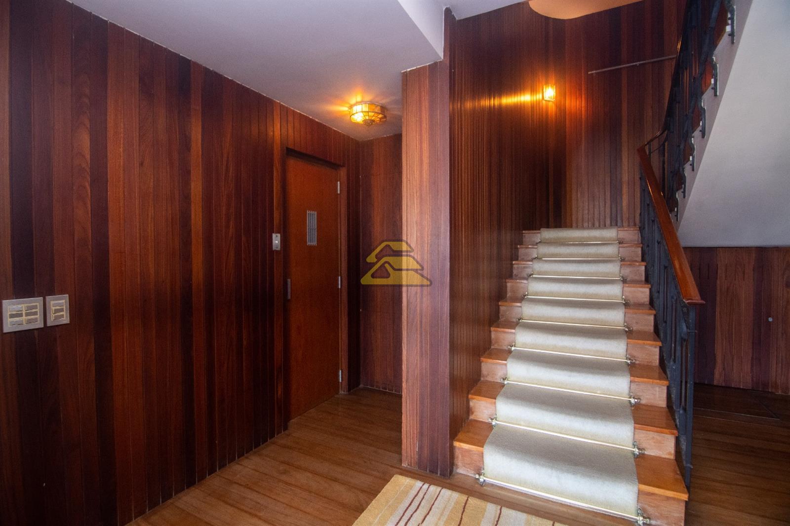 Casa de Condomínio à venda com 6 quartos, 1400m² - Foto 34