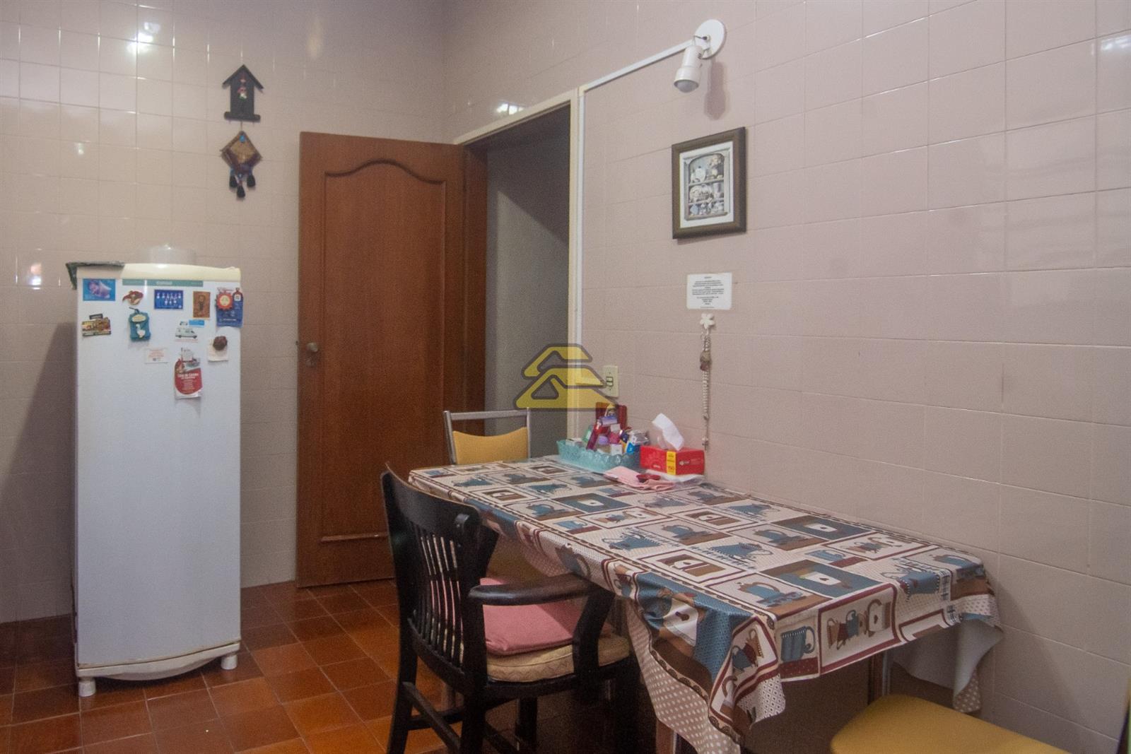 Apartamento para alugar com 4 quartos, 298m² - Foto 19