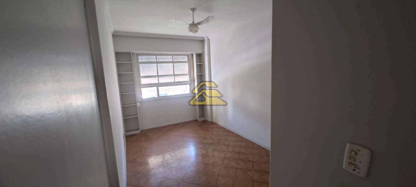 Apartamento à venda com 3 quartos, 138m² - Foto 11