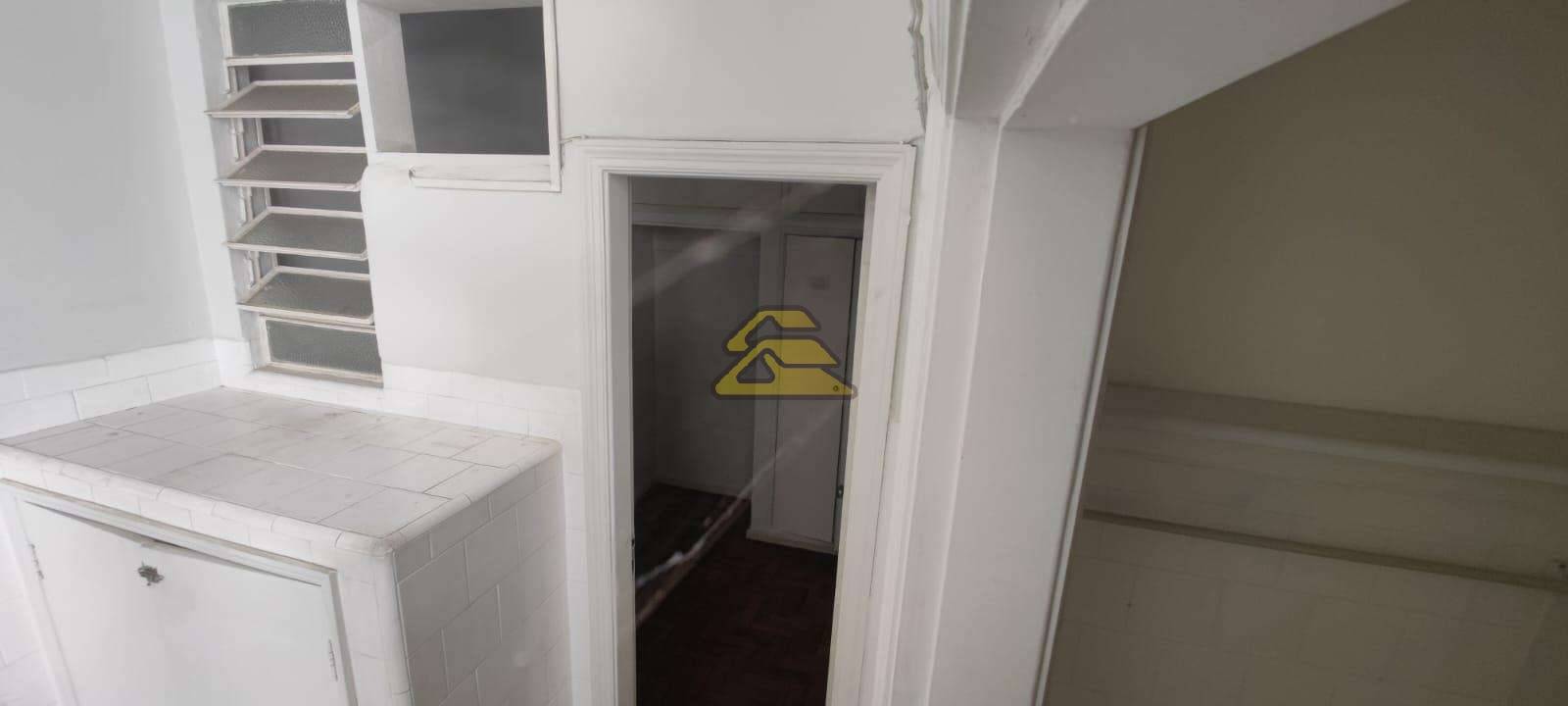 Apartamento à venda com 3 quartos, 138m² - Foto 23