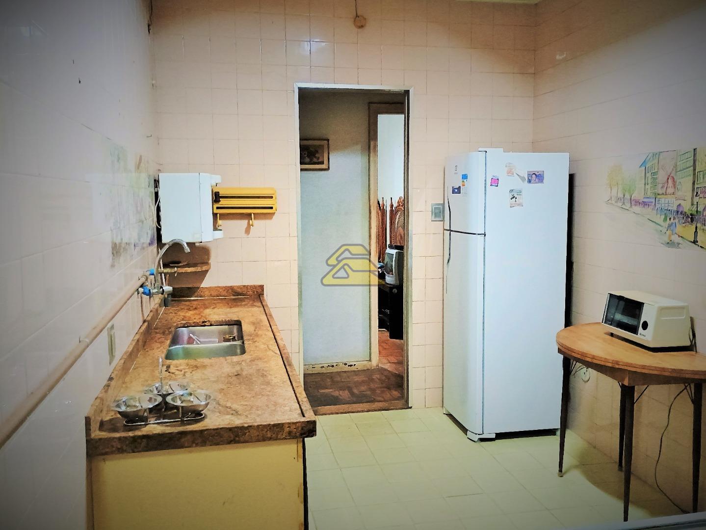 Apartamento à venda com 3 quartos, 130m² - Foto 24