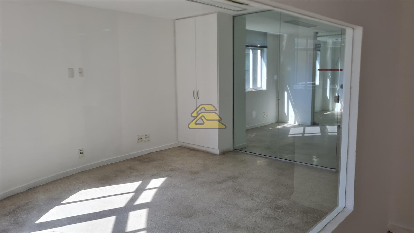 Conjunto Comercial-Sala à venda, 217m² - Foto 17