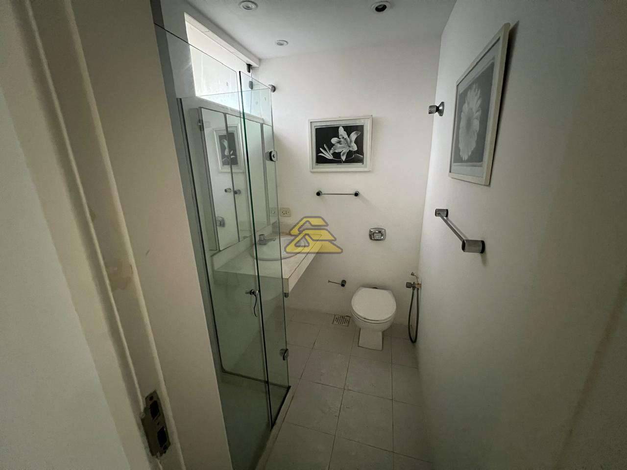 Apartamento à venda com 2 quartos, 130m² - Foto 22