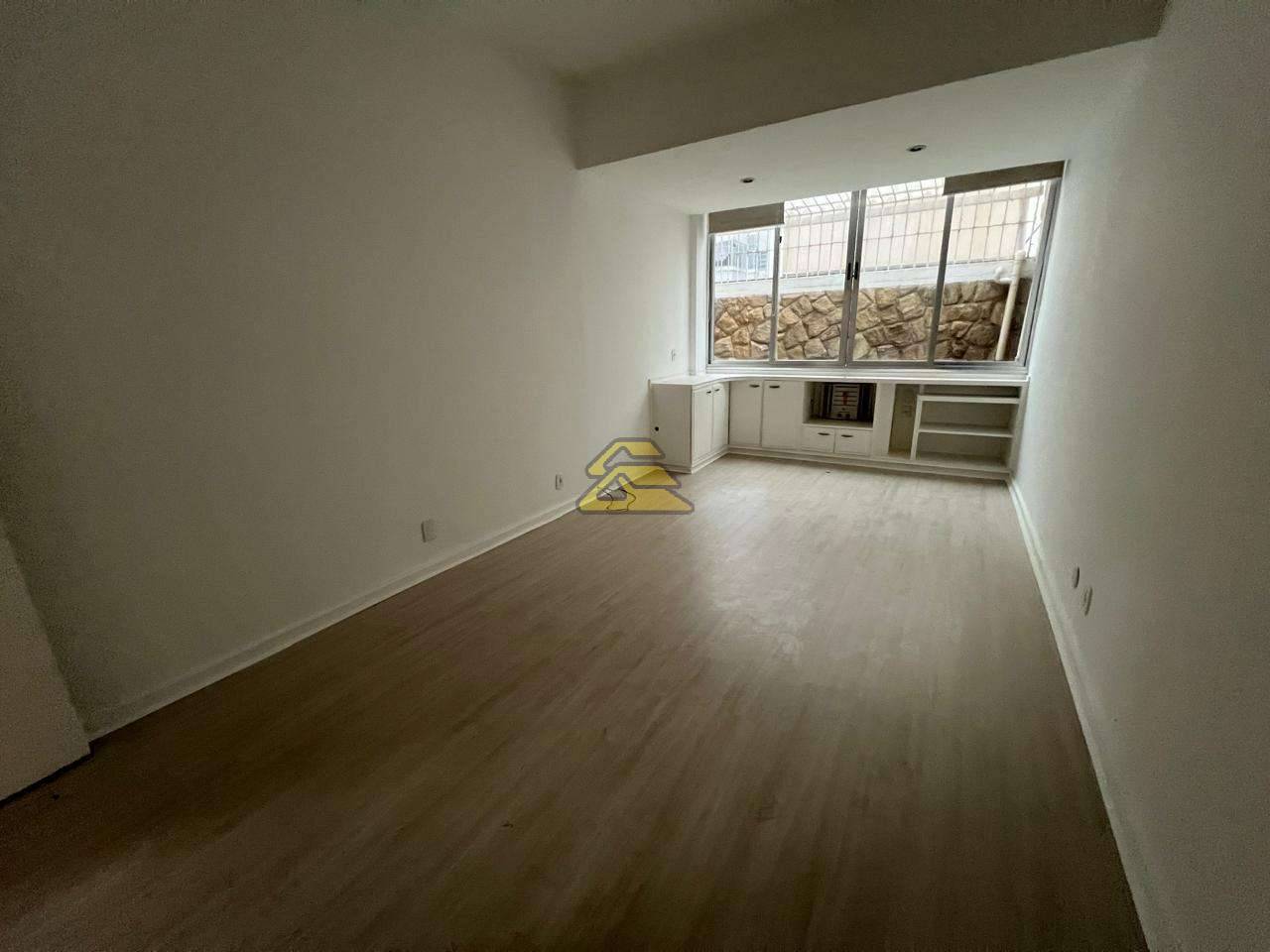 Apartamento à venda com 2 quartos, 130m² - Foto 8