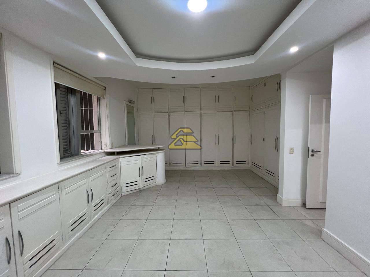 Apartamento à venda com 2 quartos, 130m² - Foto 11