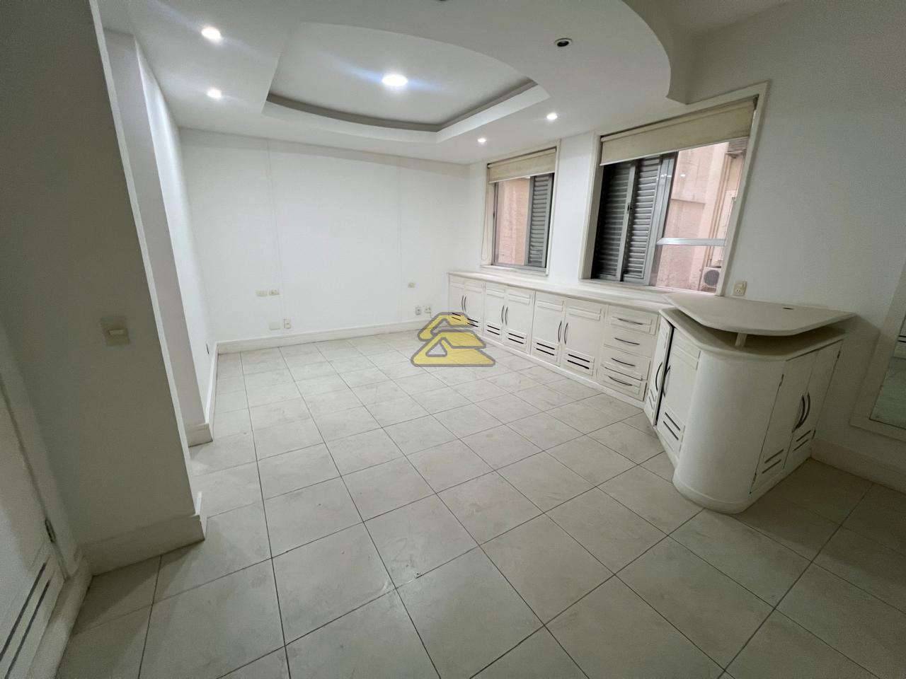 Apartamento à venda com 2 quartos, 130m² - Foto 12