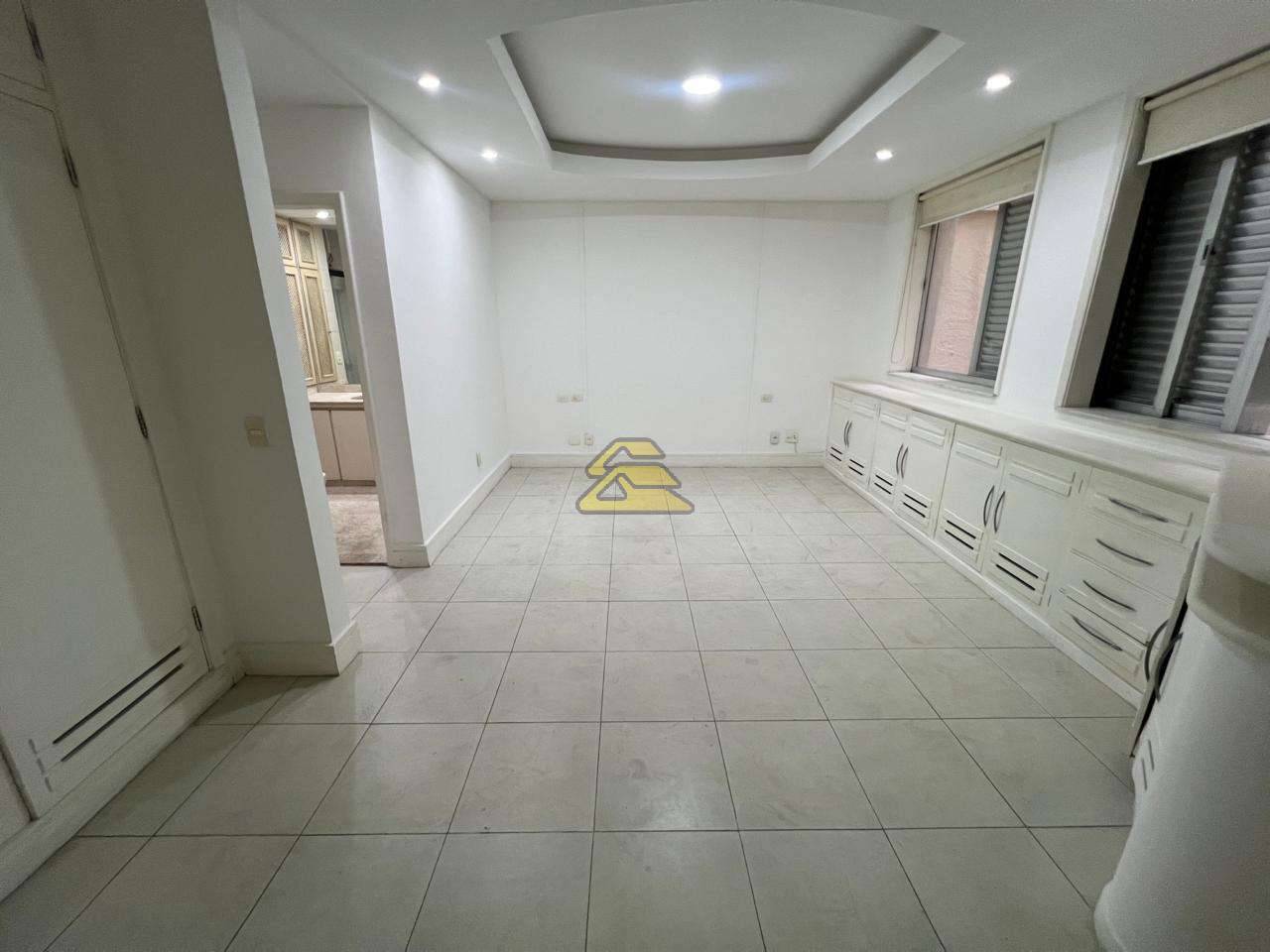 Apartamento à venda com 2 quartos, 130m² - Foto 13