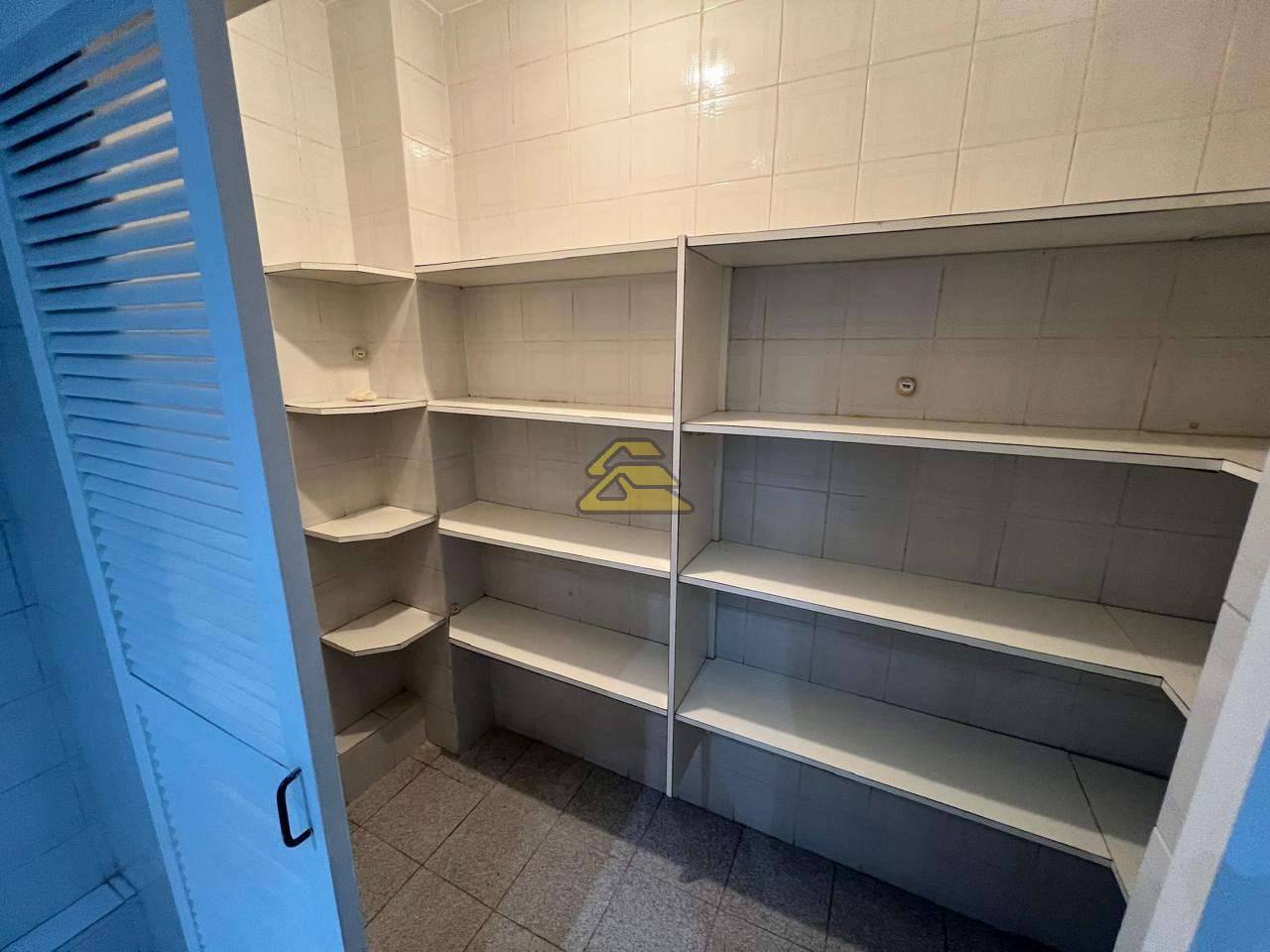 Apartamento à venda com 2 quartos, 130m² - Foto 18