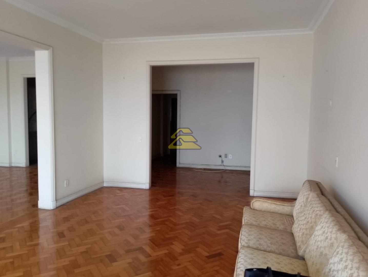 Apartamento à venda com 3 quartos, 230m² - Foto 9