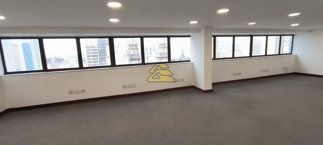 Prédio Inteiro para alugar, 370m² - Foto 2