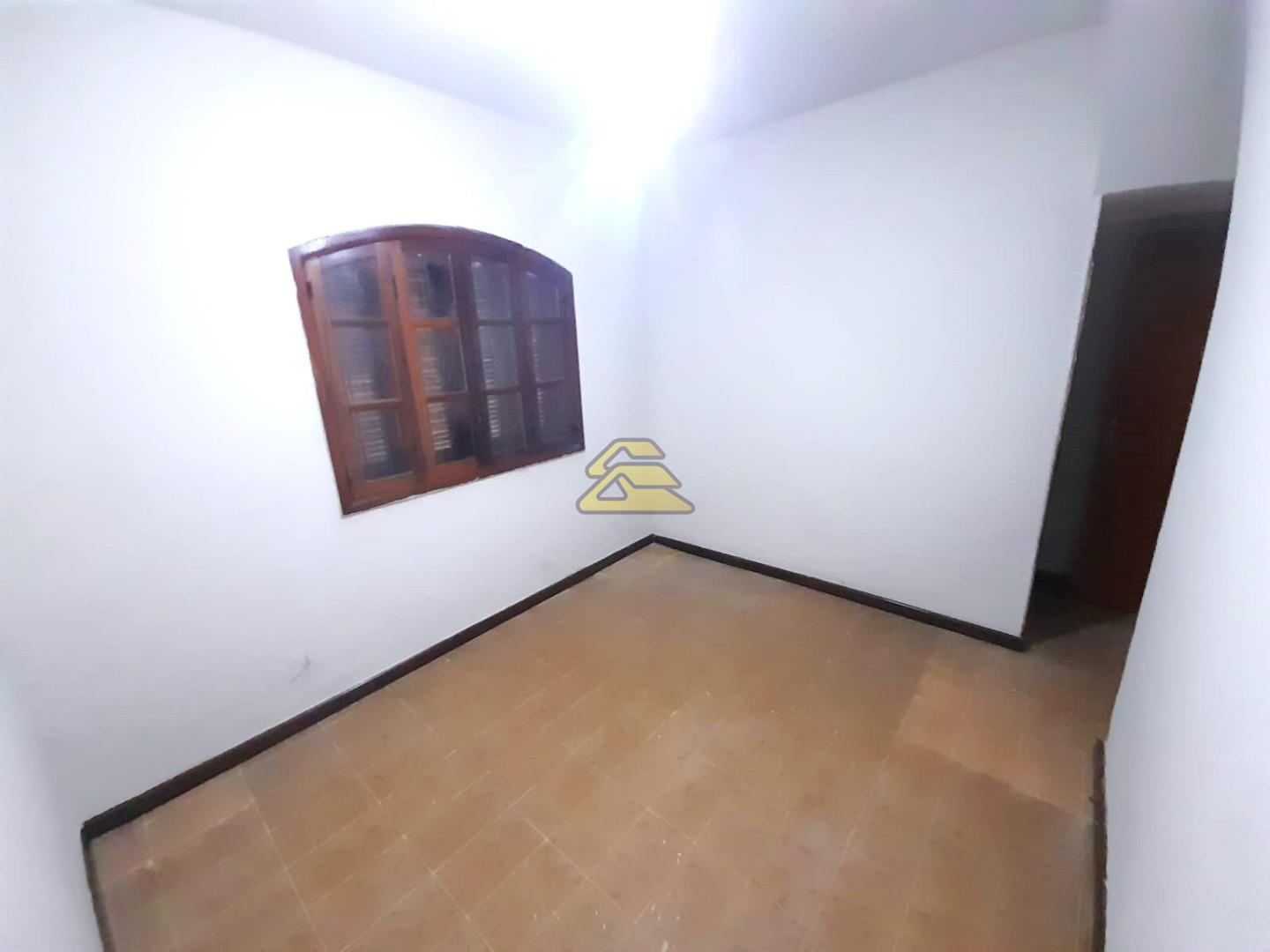 Casa à venda com 2 quartos, 65m² - Foto 7