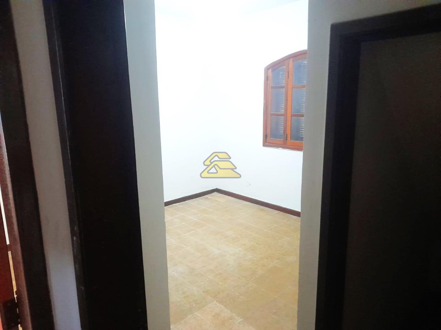 Casa à venda com 2 quartos, 65m² - Foto 15