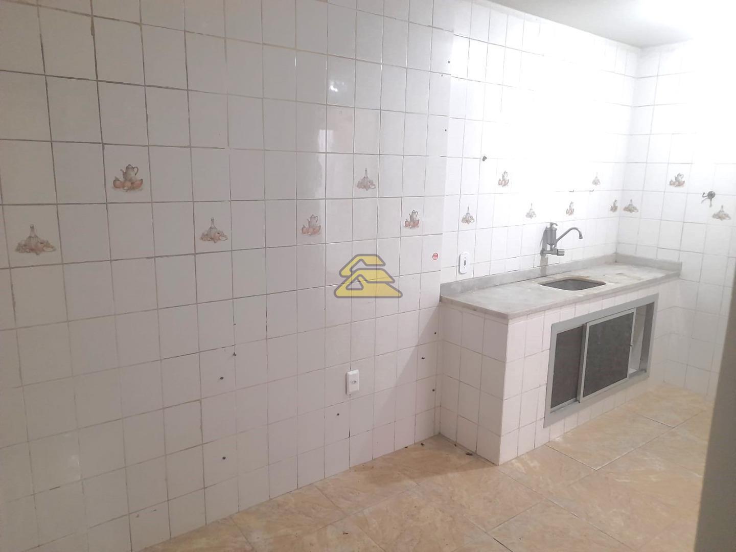 Casa à venda com 2 quartos, 65m² - Foto 21