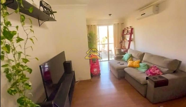 Apartamento à venda com 2 quartos, 77m² - Foto 14