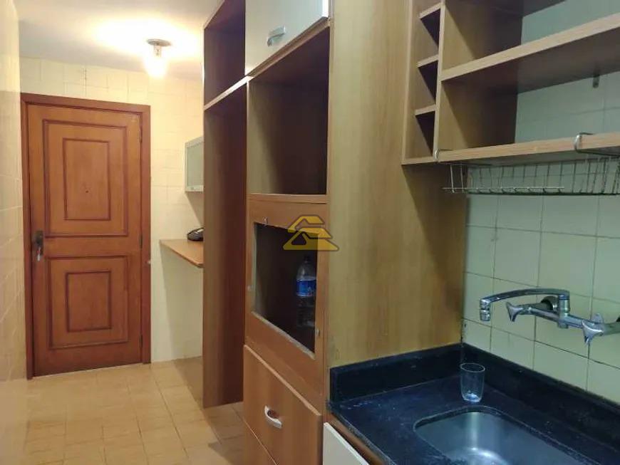 Apartamento à venda com 2 quartos, 76m² - Foto 35