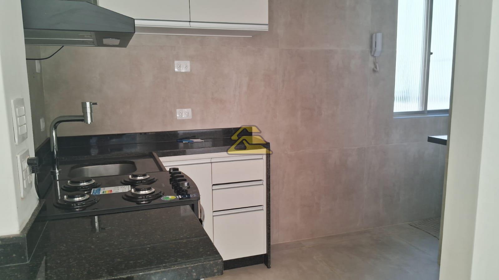 Apartamento para alugar com 1 quarto, 50m² - Foto 21