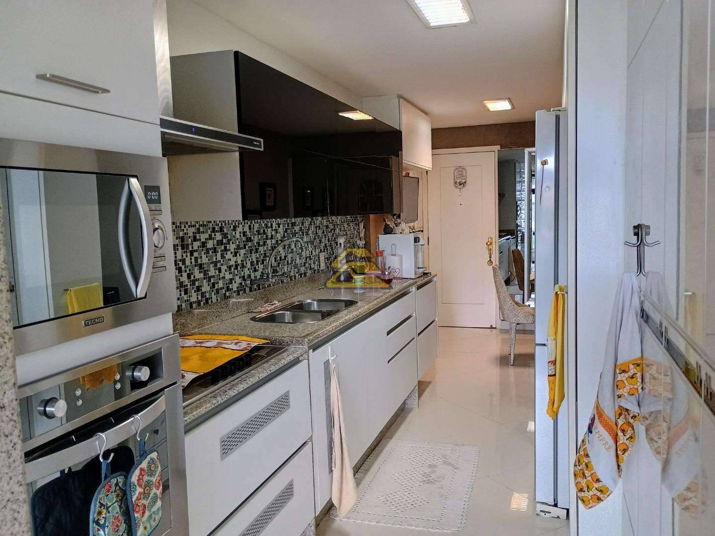 Cobertura à venda com 4 quartos, 417m² - Foto 19