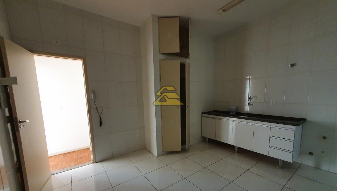 Apartamento à venda com 3 quartos, 150m² - Foto 15