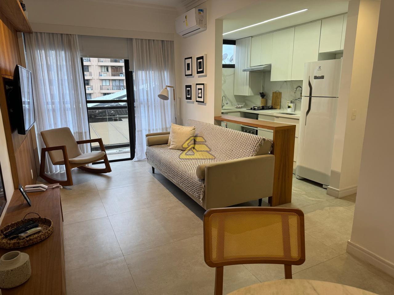 Apartamento à venda com 1 quarto, 32m² - Foto 7