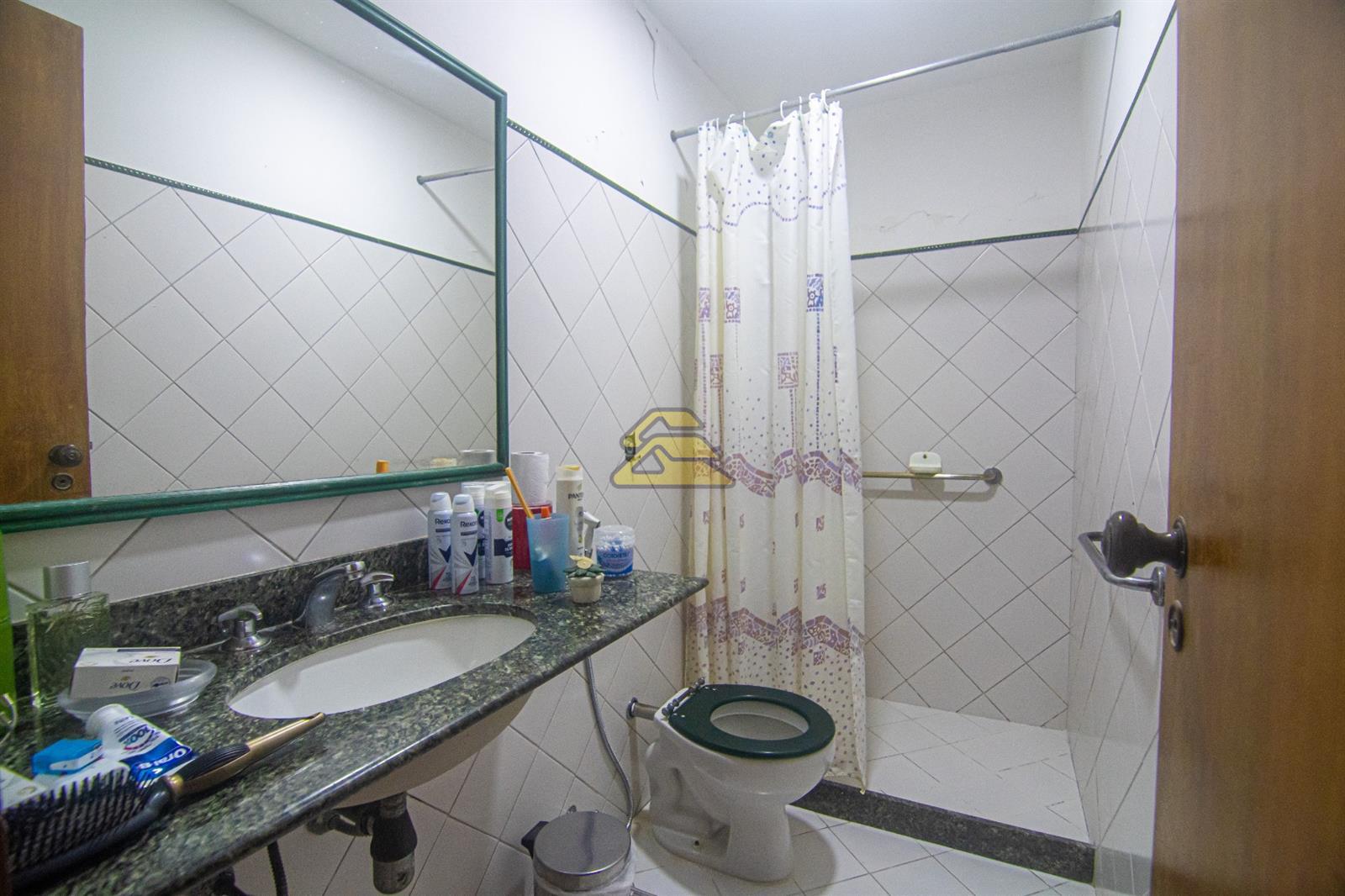 Apartamento à venda com 3 quartos, 207m² - Foto 18