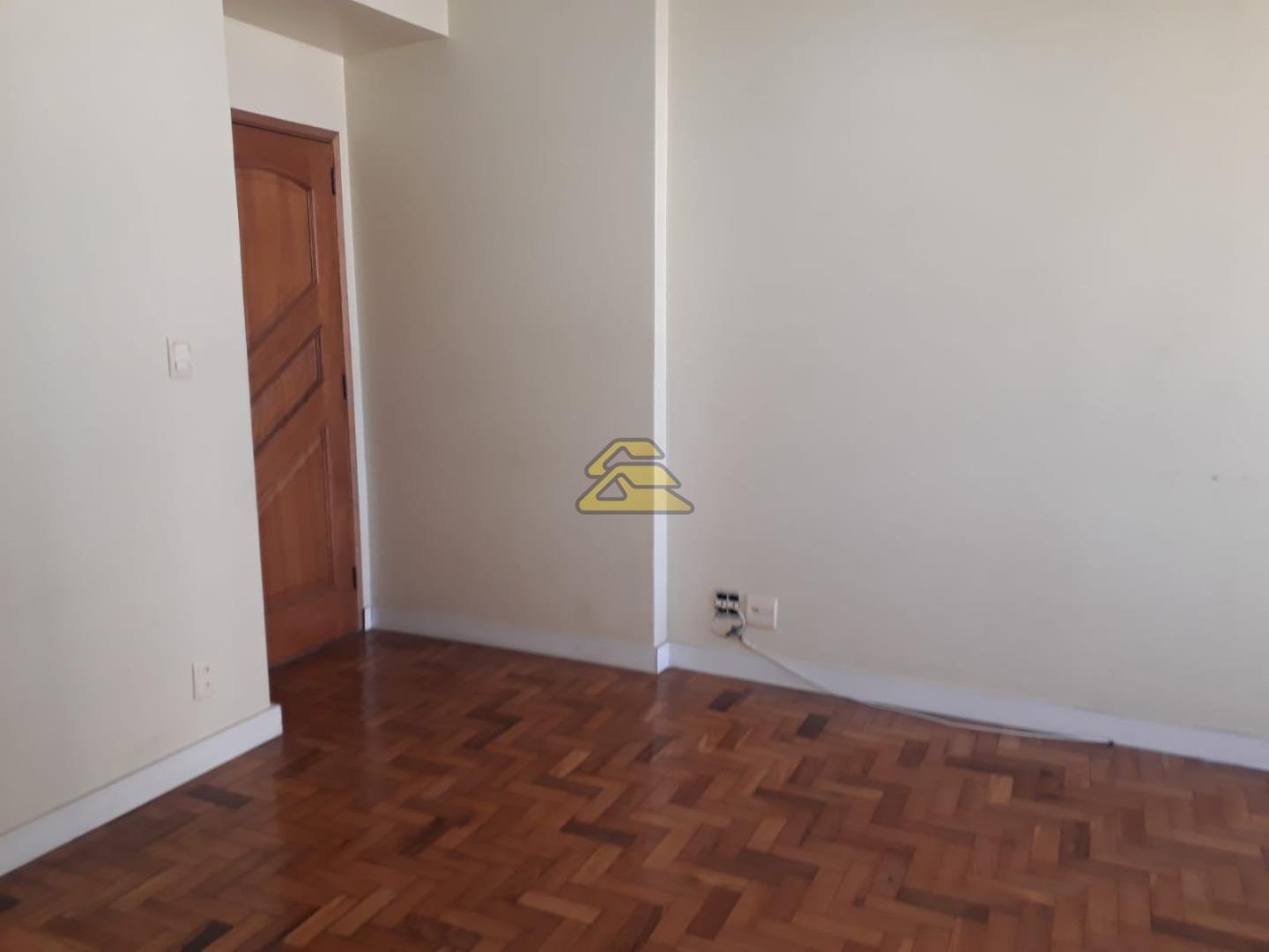 Apartamento à venda com 2 quartos, 55m² - Foto 4