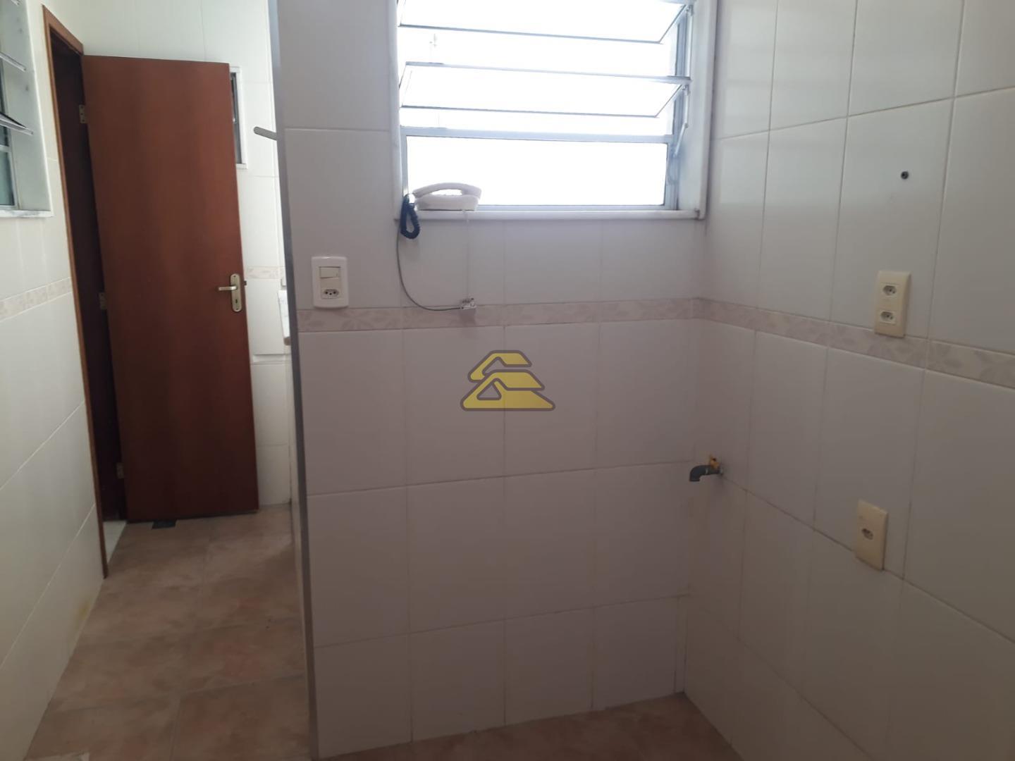 Apartamento à venda com 2 quartos, 55m² - Foto 15