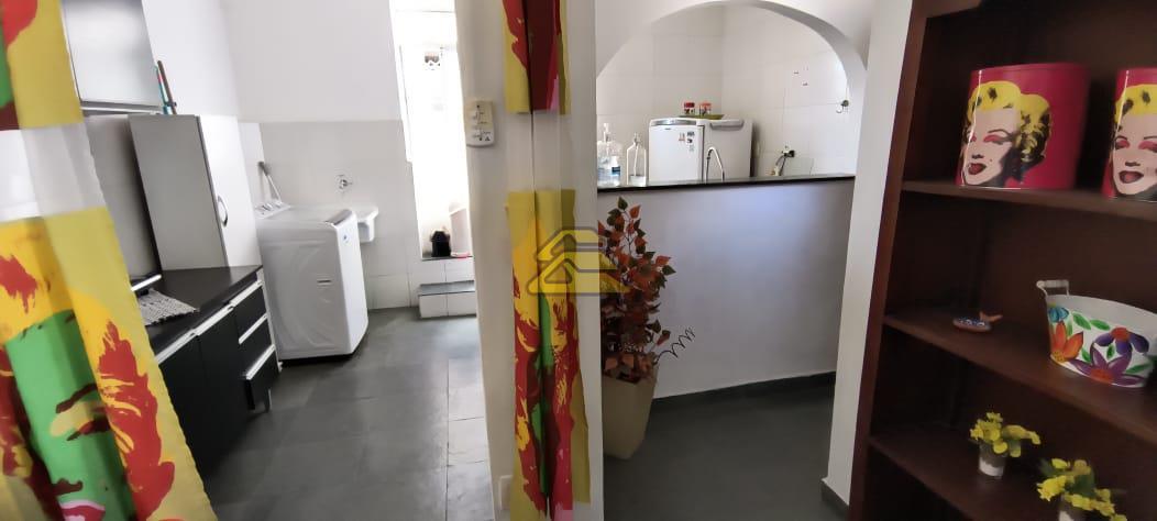 Apartamento à venda com 2 quartos, 64m² - Foto 12