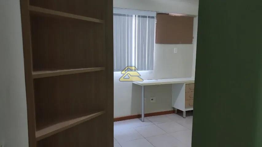 Apartamento à venda com 2 quartos, 76m² - Foto 9