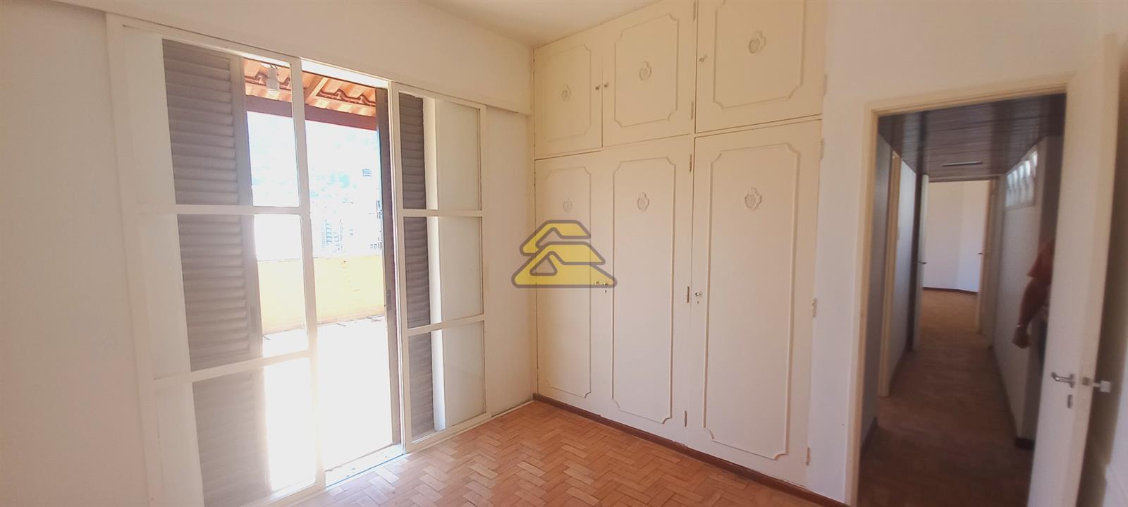 Cobertura à venda com 3 quartos, 300m² - Foto 17