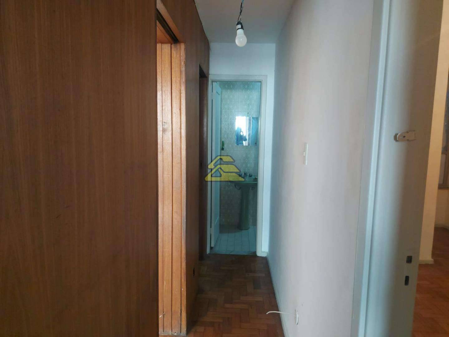 Apartamento à venda com 3 quartos, 113m² - Foto 15