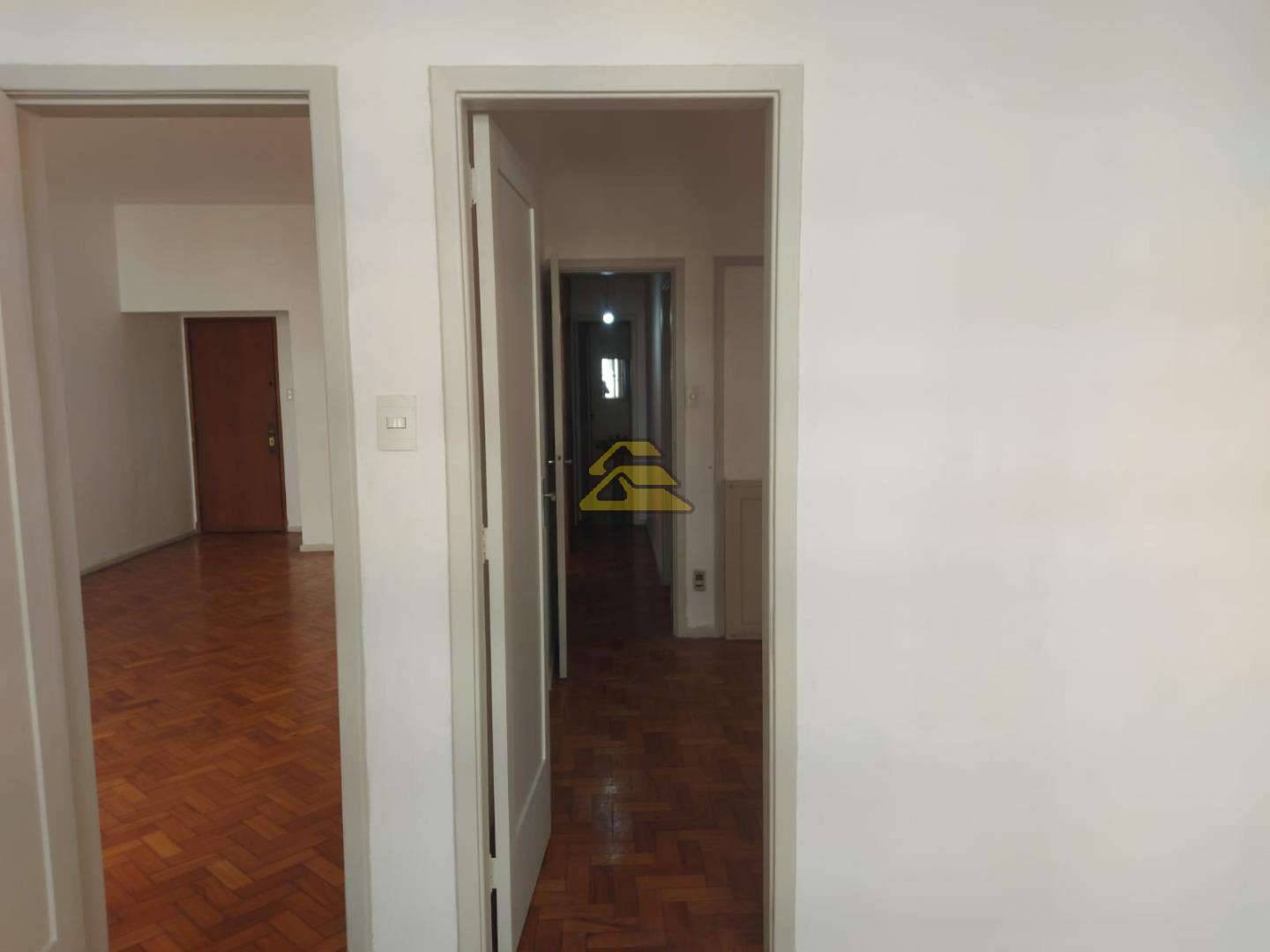 Apartamento à venda com 3 quartos, 113m² - Foto 16