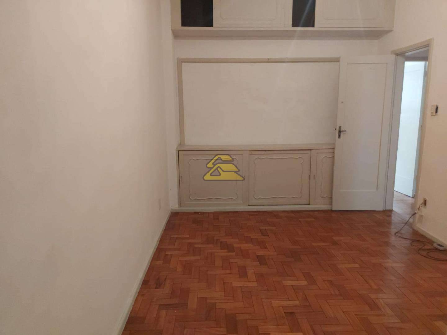 Apartamento à venda com 3 quartos, 113m² - Foto 14