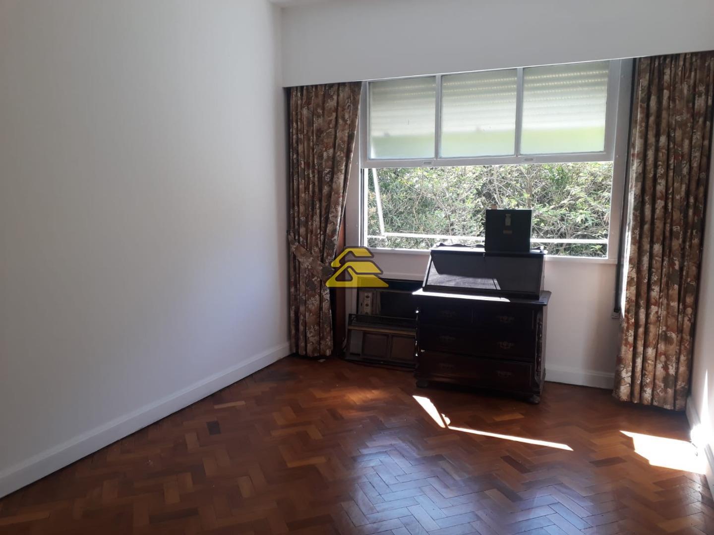 Apartamento à venda com 3 quartos, 330m² - Foto 13