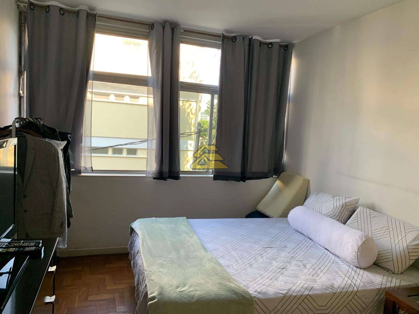 Apartamento à venda com 3 quartos, 118m² - Foto 12