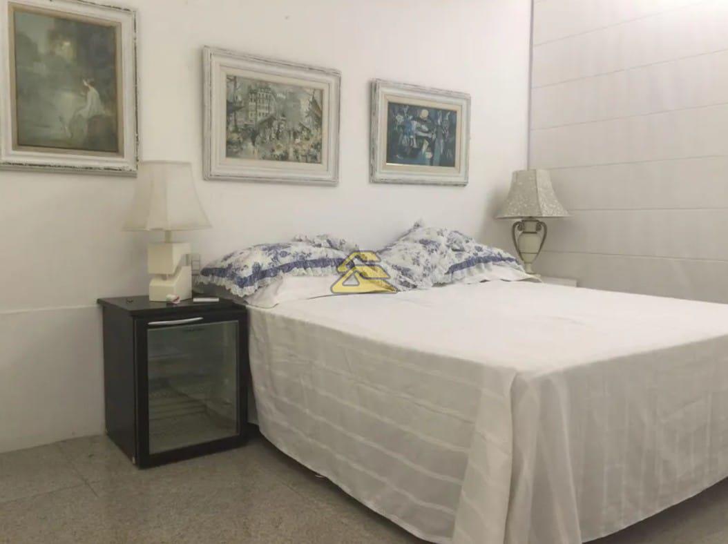 Apartamento à venda com 4 quartos, 188m² - Foto 13