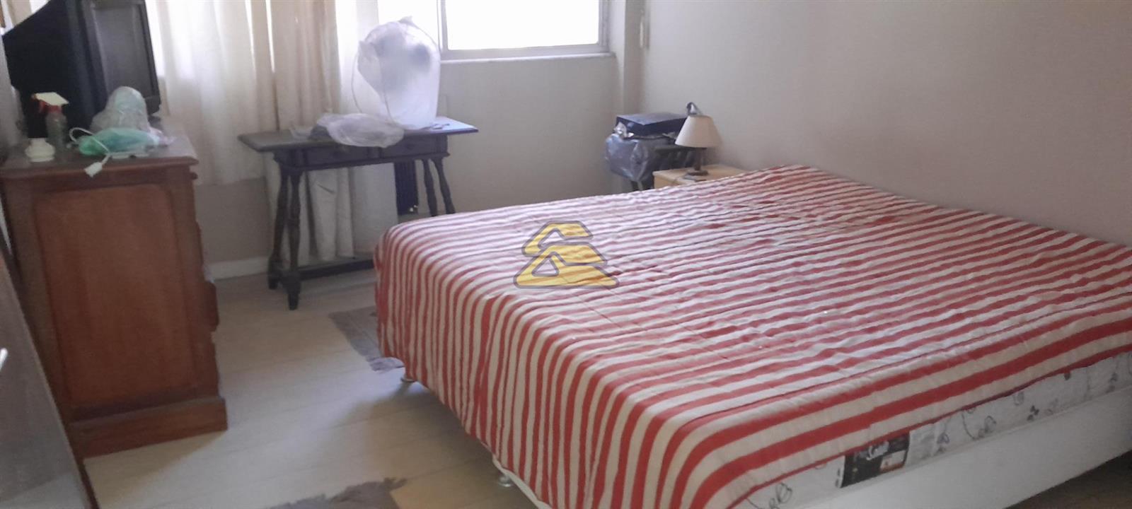 Apartamento à venda com 3 quartos, 110m² - Foto 4