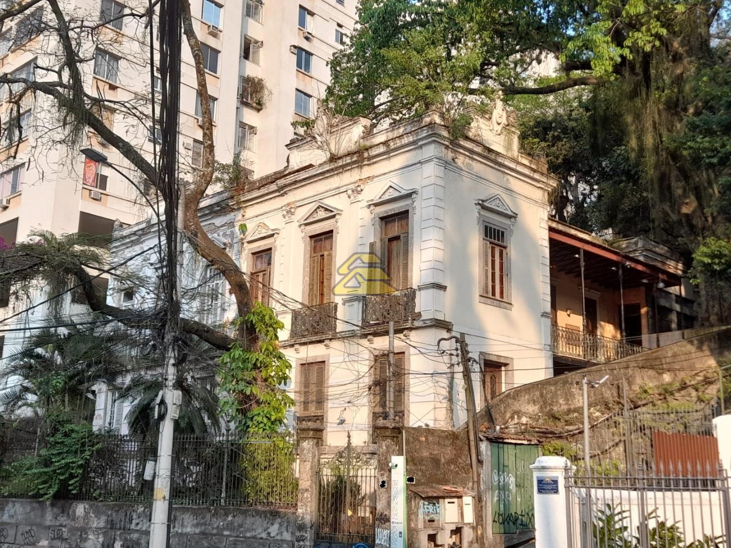 Casa à venda com 8 quartos, 473m² - Foto 11