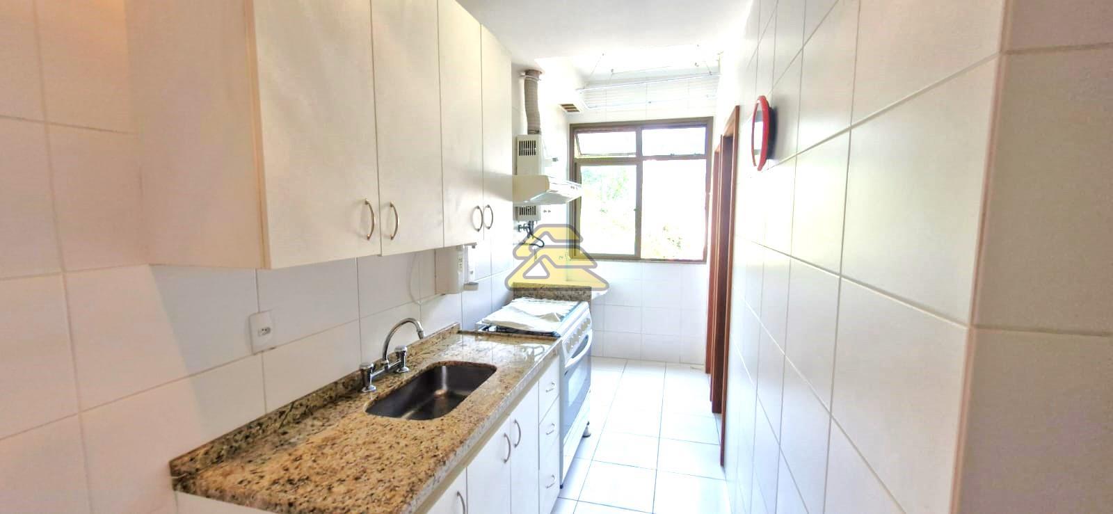 Apartamento à venda com 2 quartos, 91m² - Foto 19