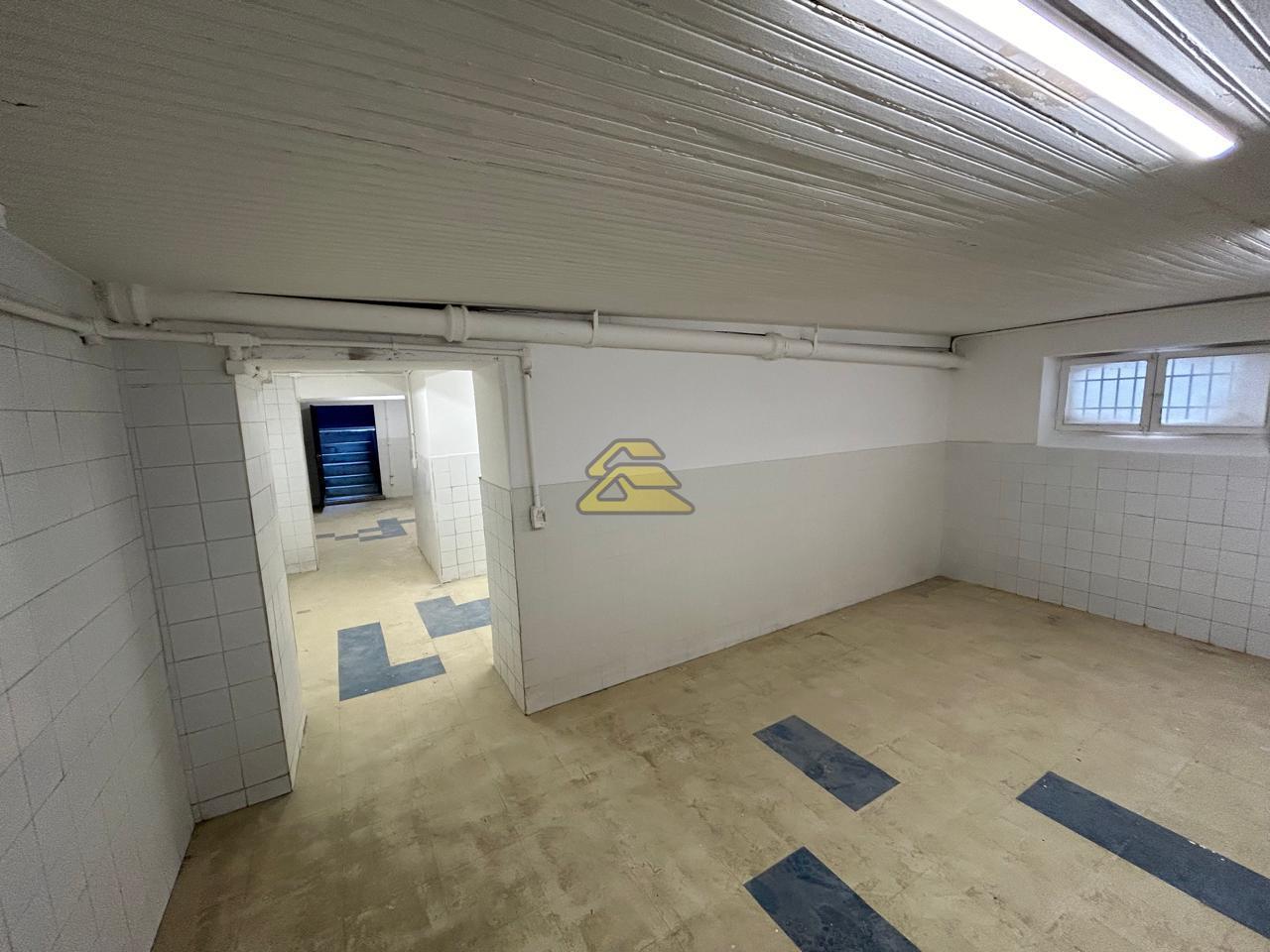 Prédio Inteiro para alugar com 6 quartos, 433m² - Foto 26