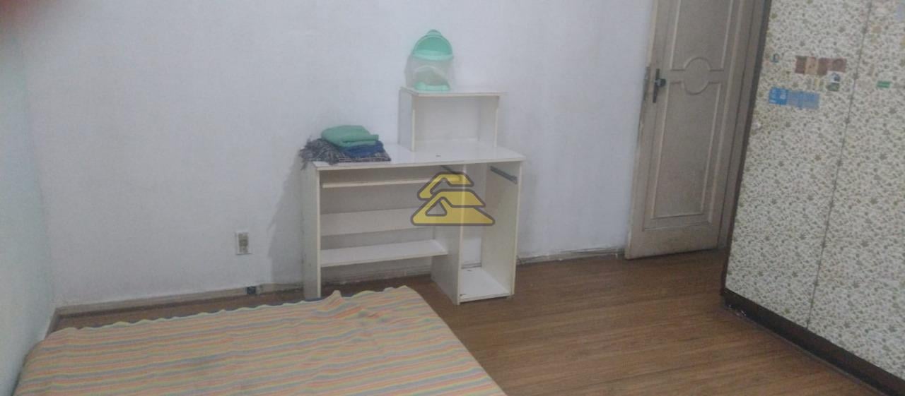 Apartamento à venda com 3 quartos, 100m² - Foto 3