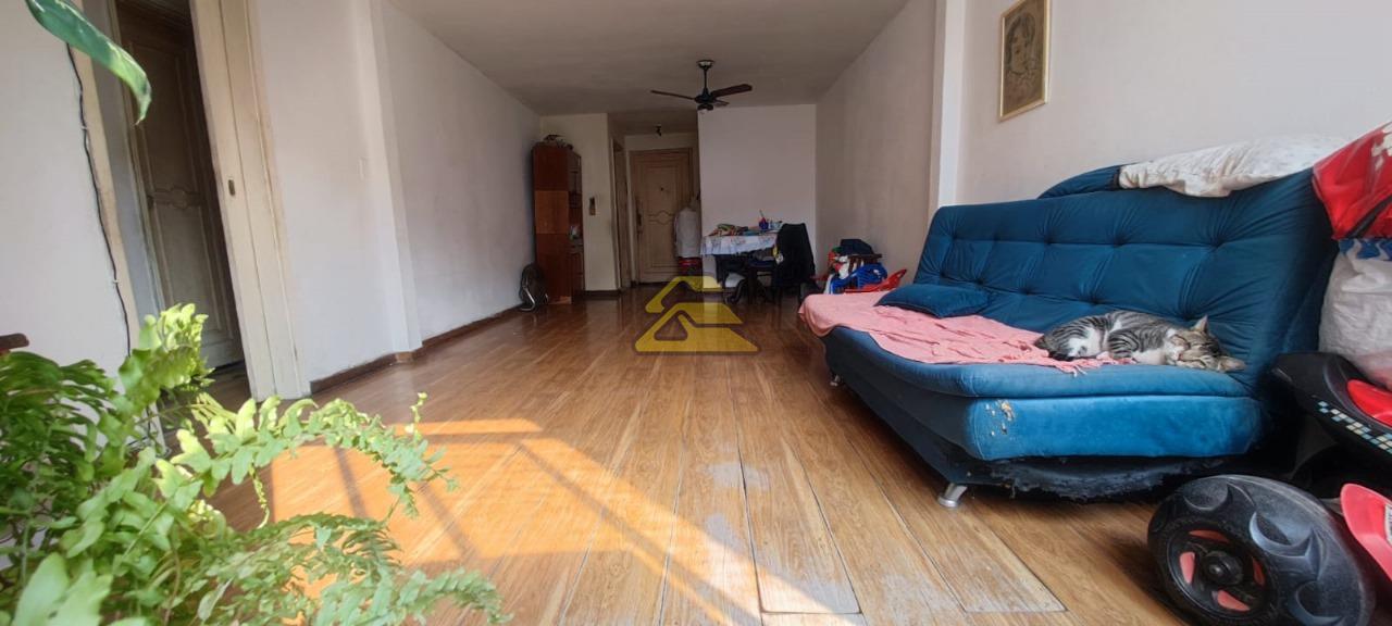 Apartamento à venda com 3 quartos, 100m² - Foto 1