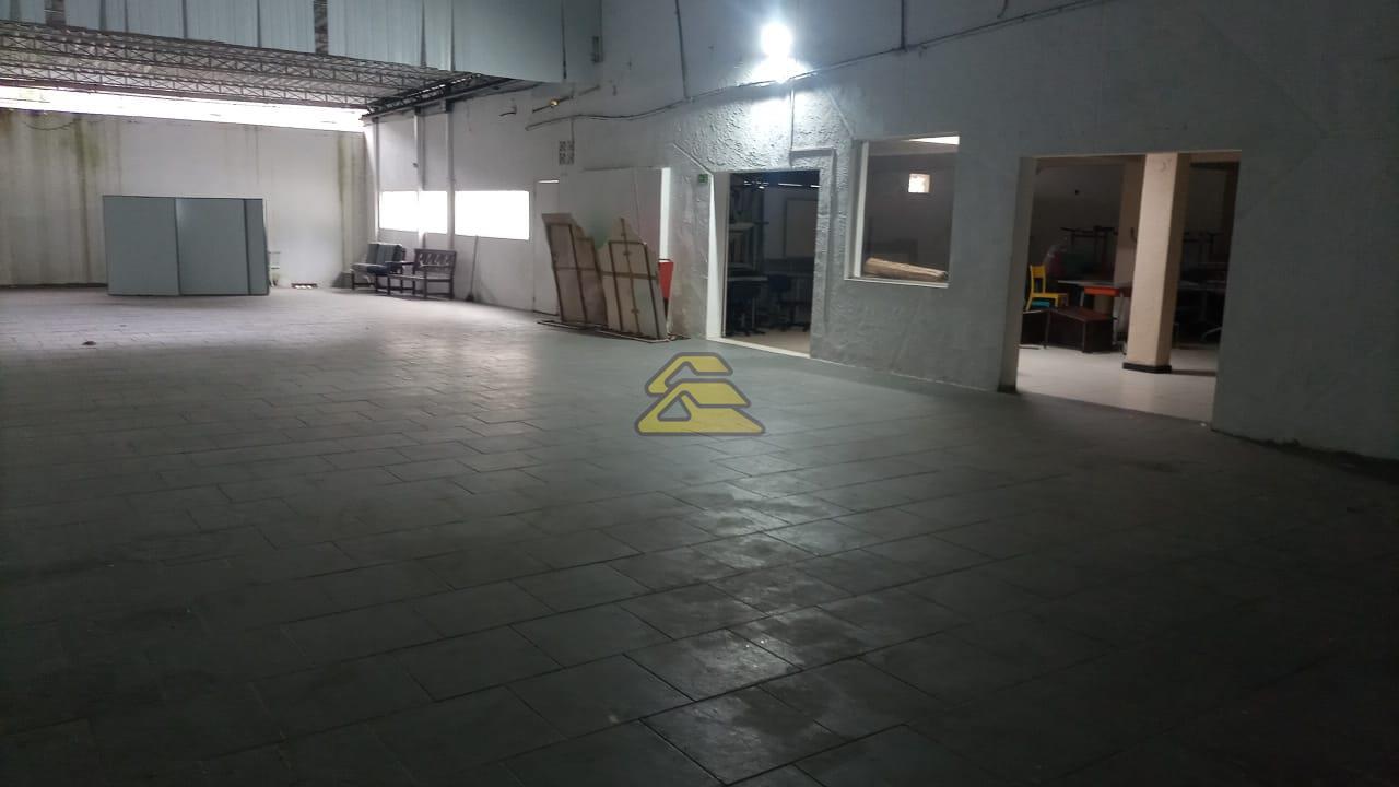 Depósito-Galpão-Armazém à venda e aluguel, 600m² - Foto 8