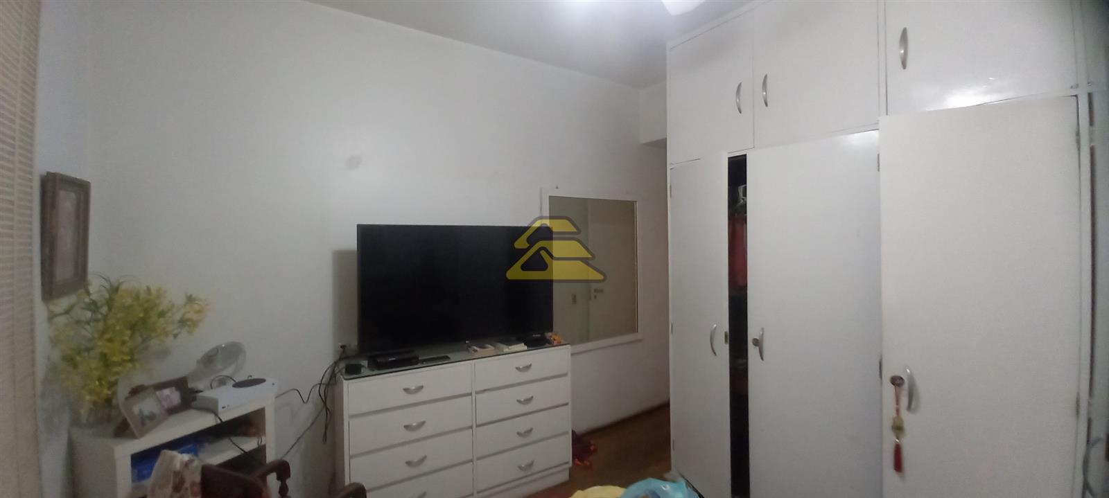 Apartamento à venda com 3 quartos, 110m² - Foto 11