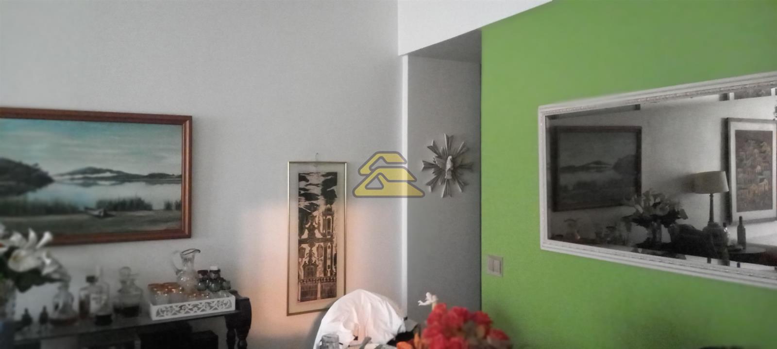 Apartamento à venda com 3 quartos, 110m² - Foto 3